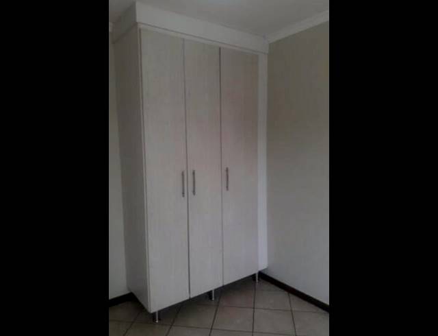 2 BEDROOM TOWNHOUSE FOR SALE IN NOORDWYK